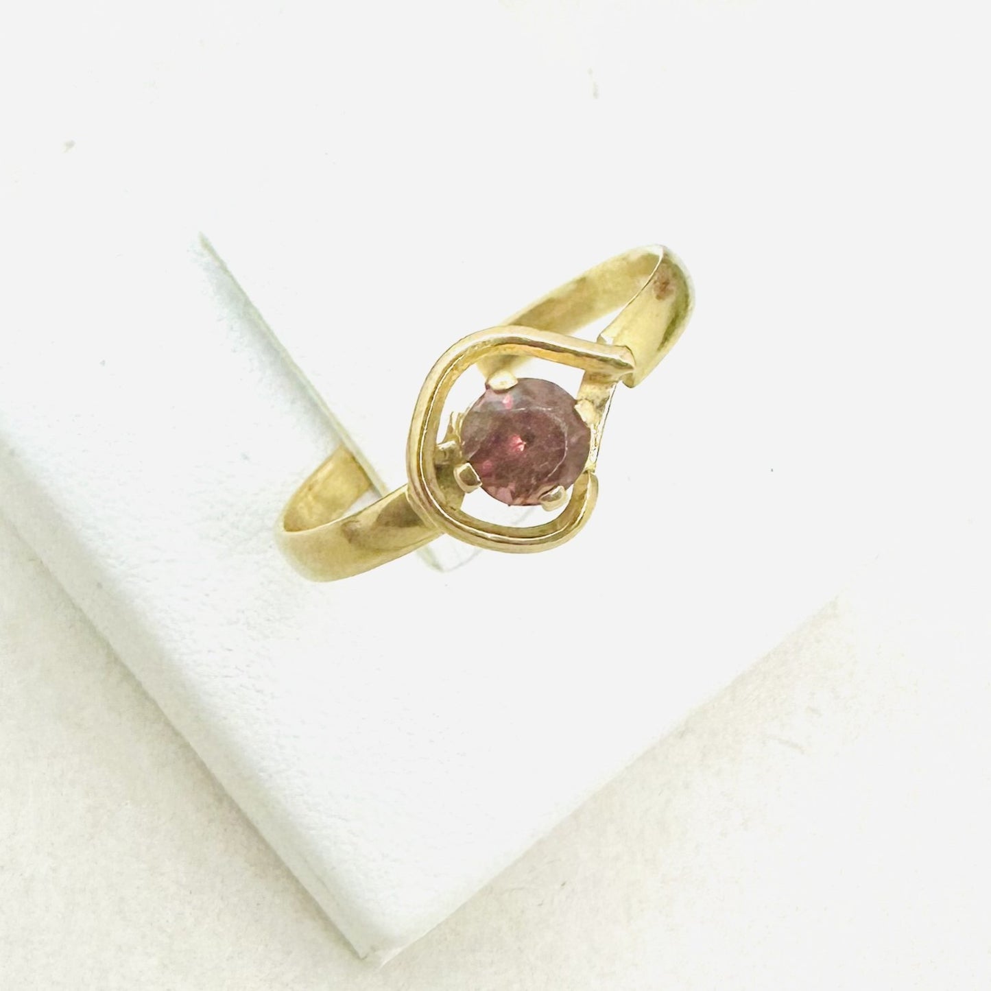 Bague Or avec Pierre Rose