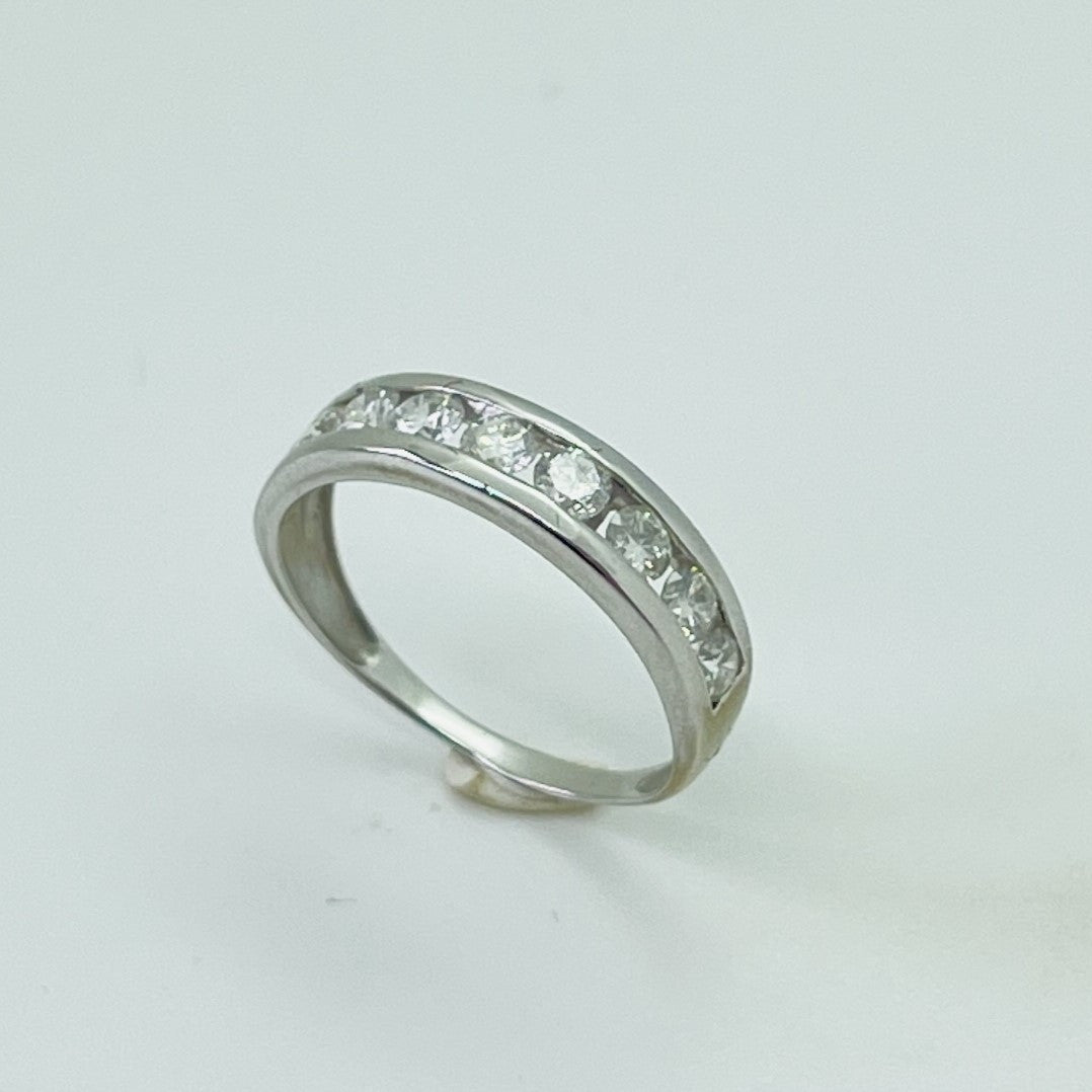 Alliance Or Blanc avec 9 Diamants 0.11ct