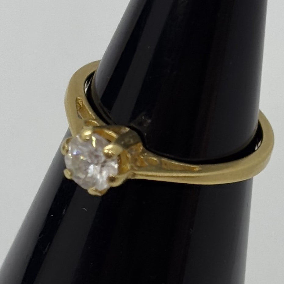 Bague Or avec Oxyde Solitaire