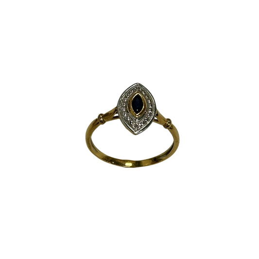 Bague Marquise avec Pierre Bleue et Diamants