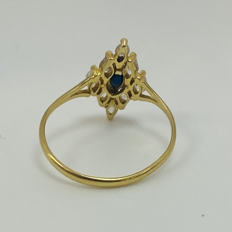 Bague Marquise avec oxydes et saphir