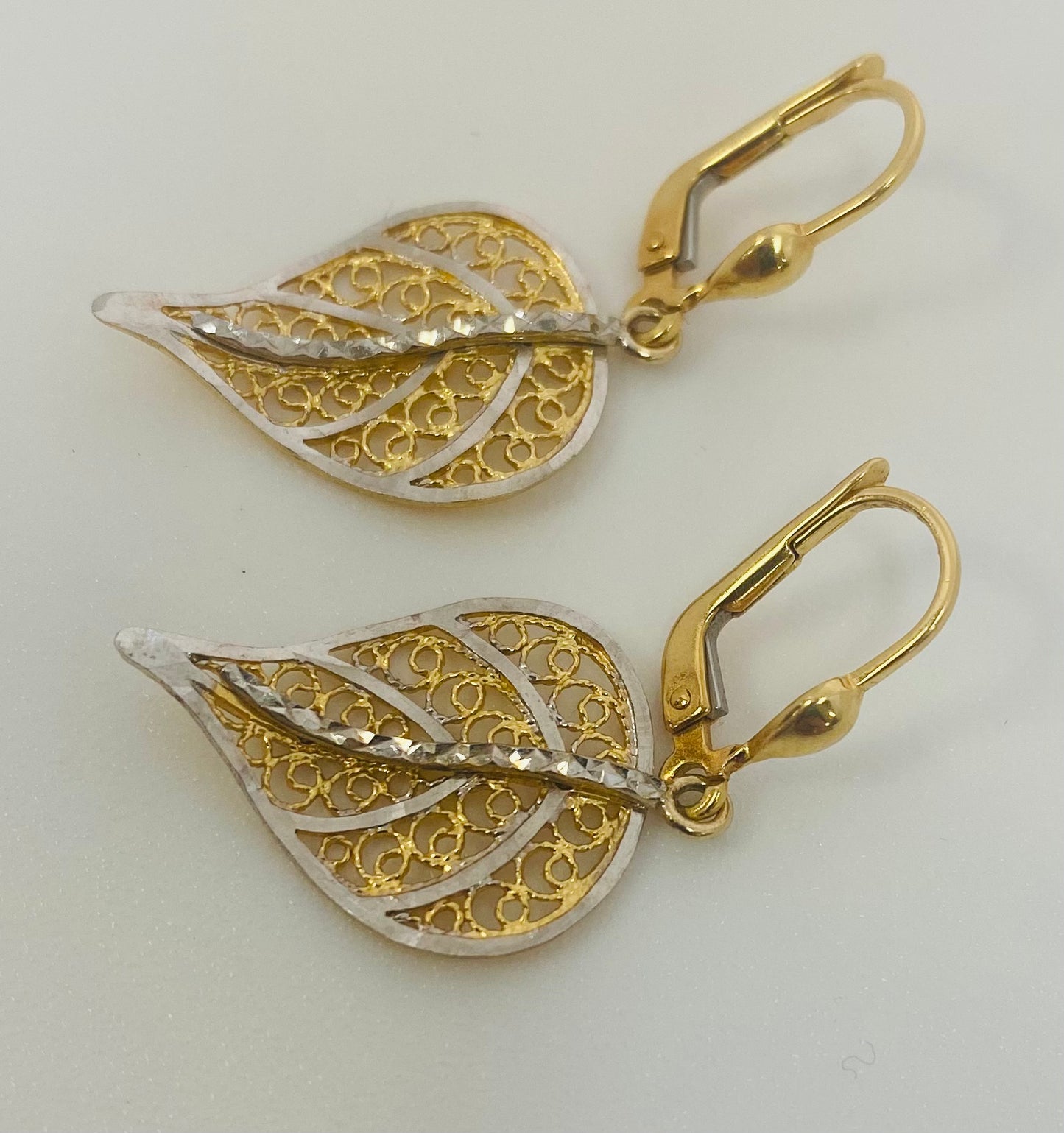 Boucles d'oreilles feuilles 2 ors