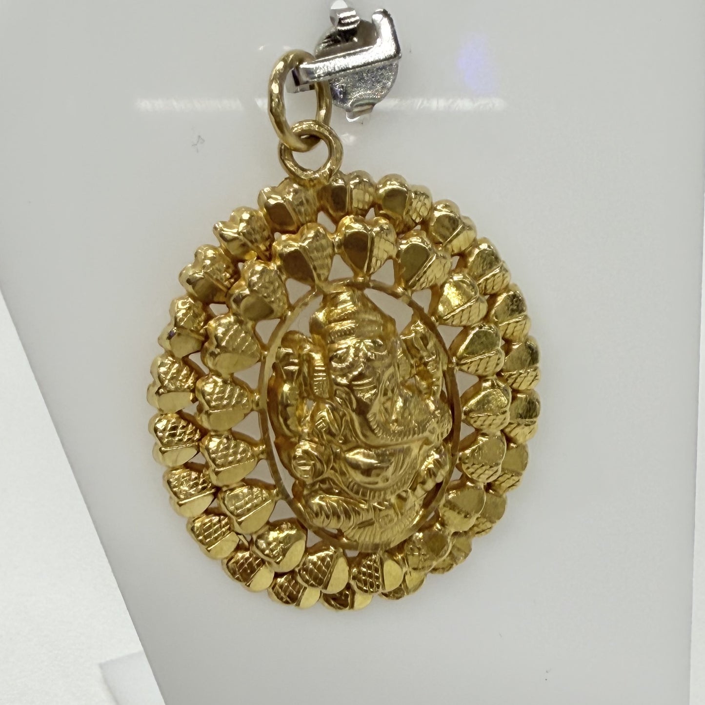 Pendentif Ganesh or 22 Carats