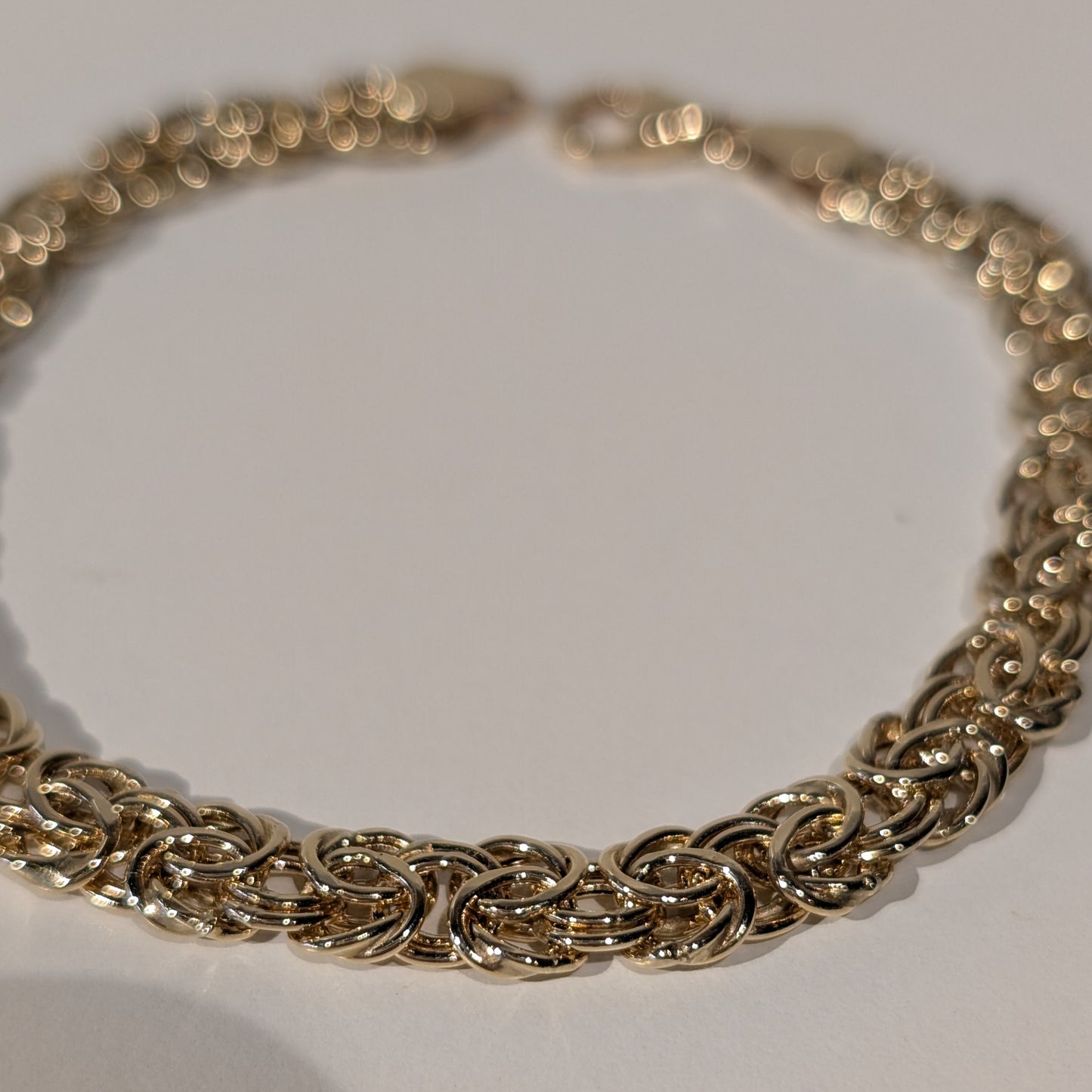 Bracelet or maille royale