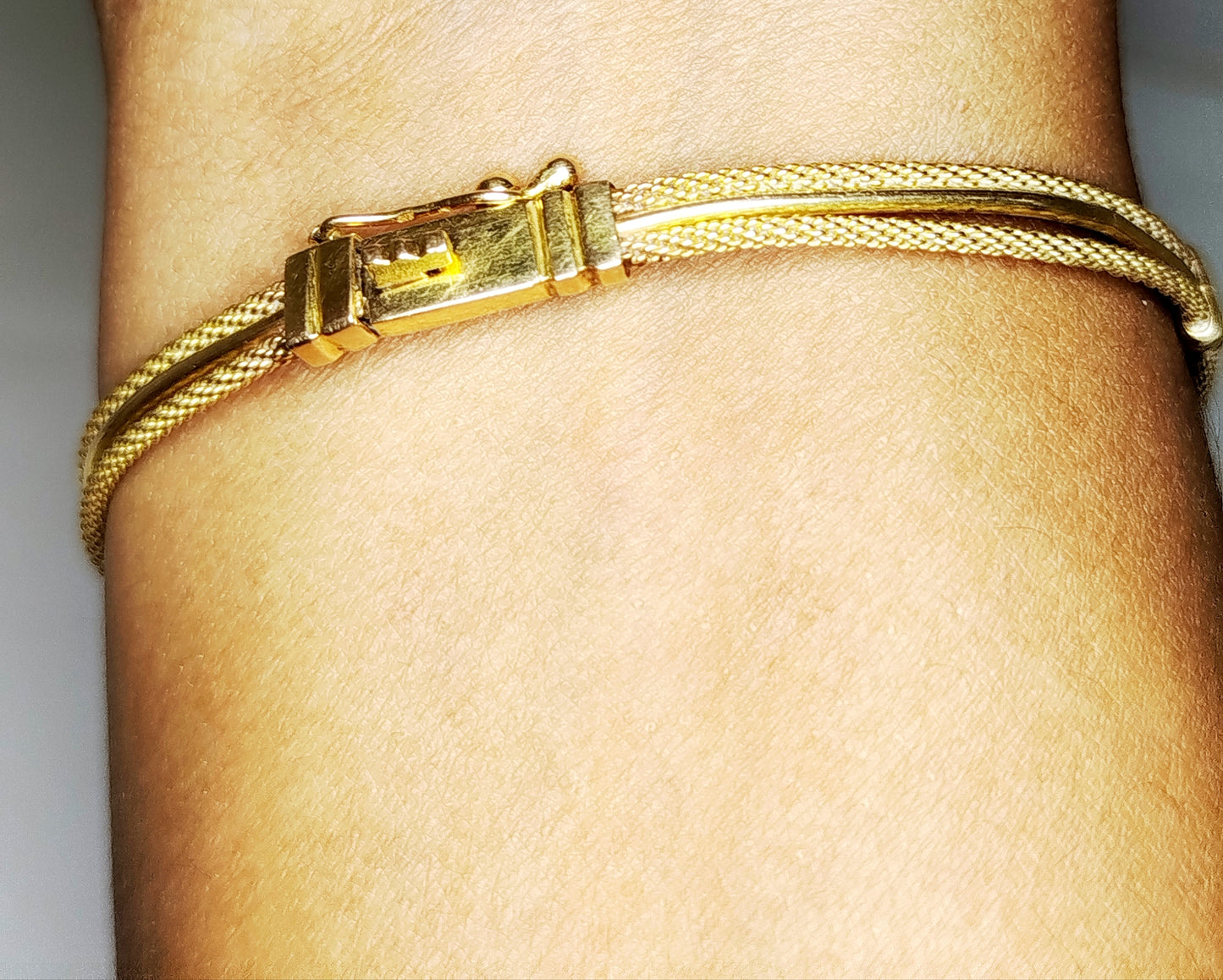 Bracelet Jonc Fantaisie en Or Jaune 18k 10.74 Grs