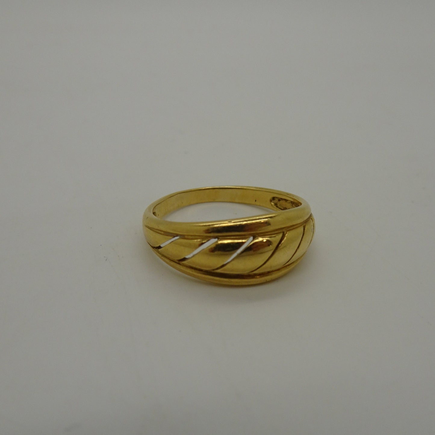 Bague en or jaune 18K Taille-52