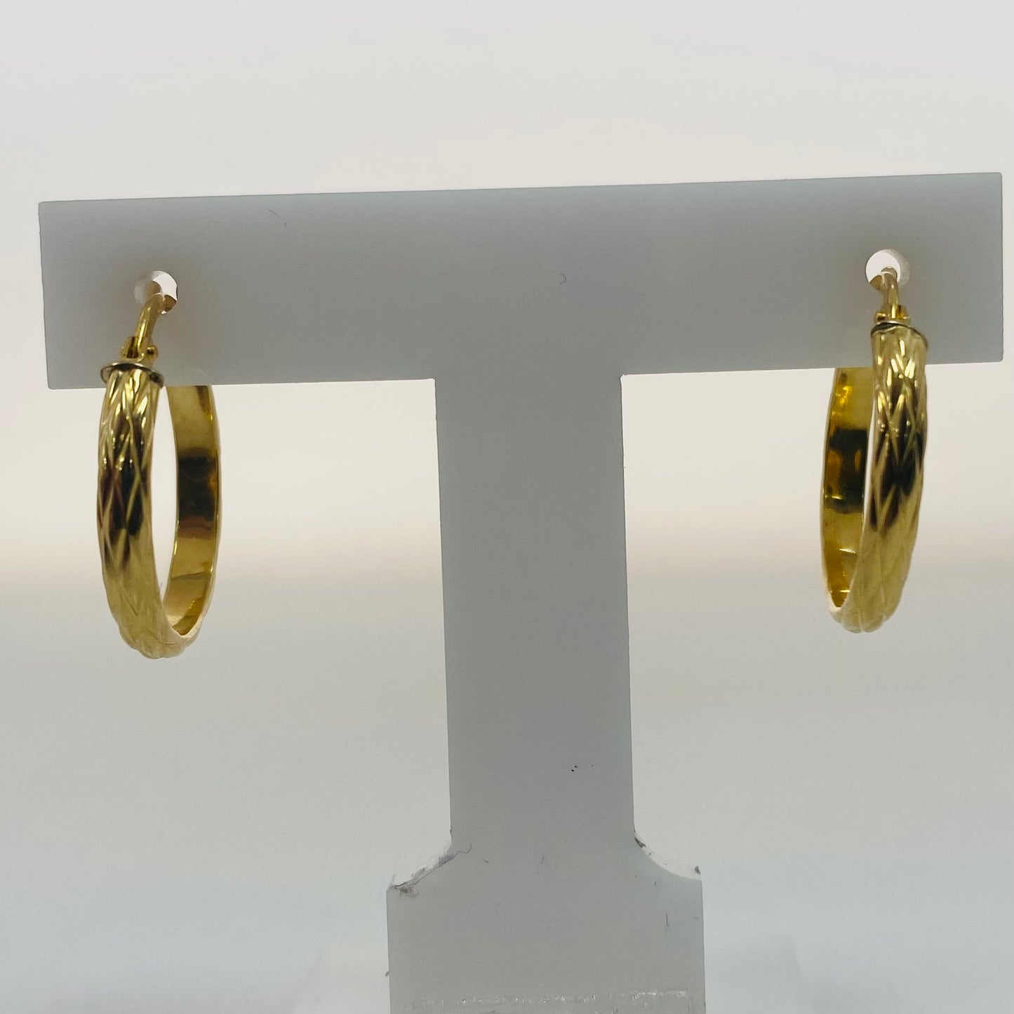 Créoles en Or Jaune 18K avec Cliquets