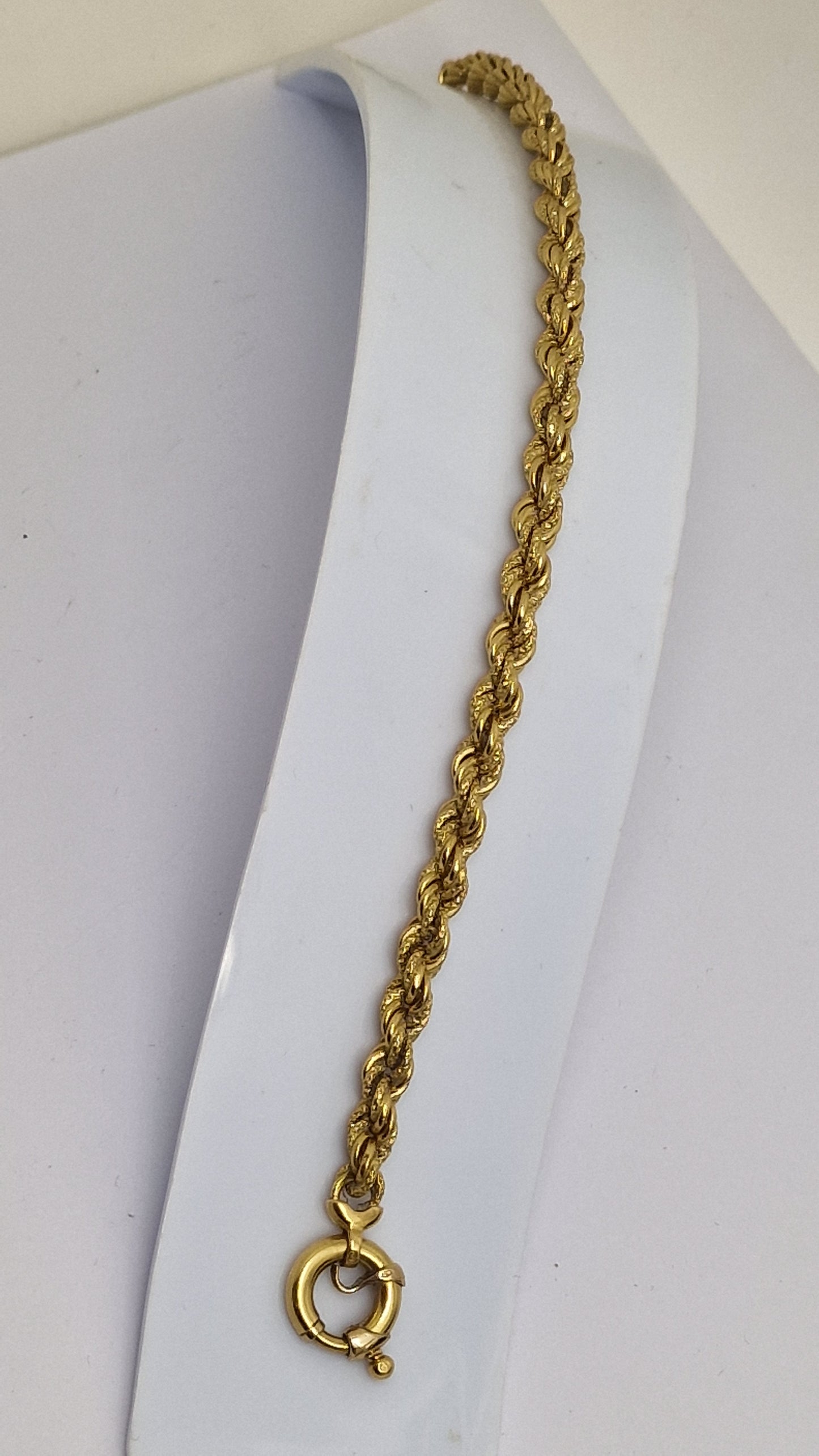 Bracelet Maillon Torsadé en Or Jaune 18K 10.16 Grs