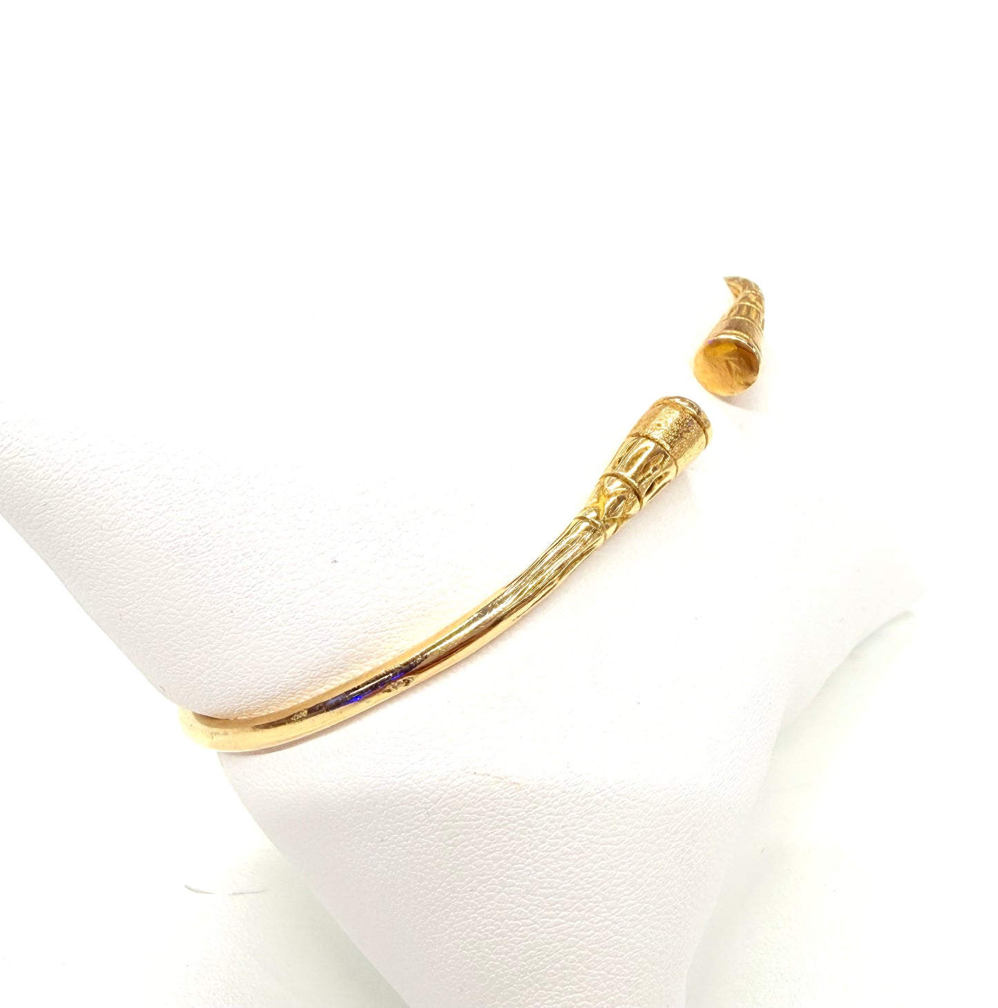 Bracelet Jonc Malgache en Or Jaune 18k 21.71 Grs