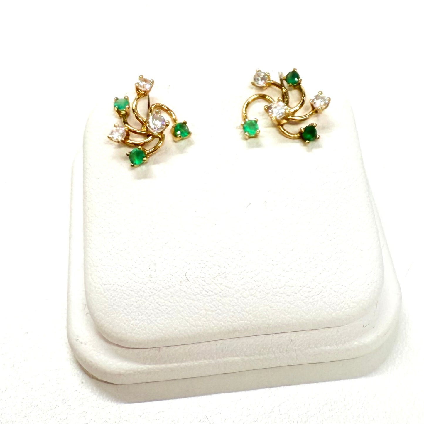 Boucles d'oreilles Or Jaune 18k 1.33 Grs