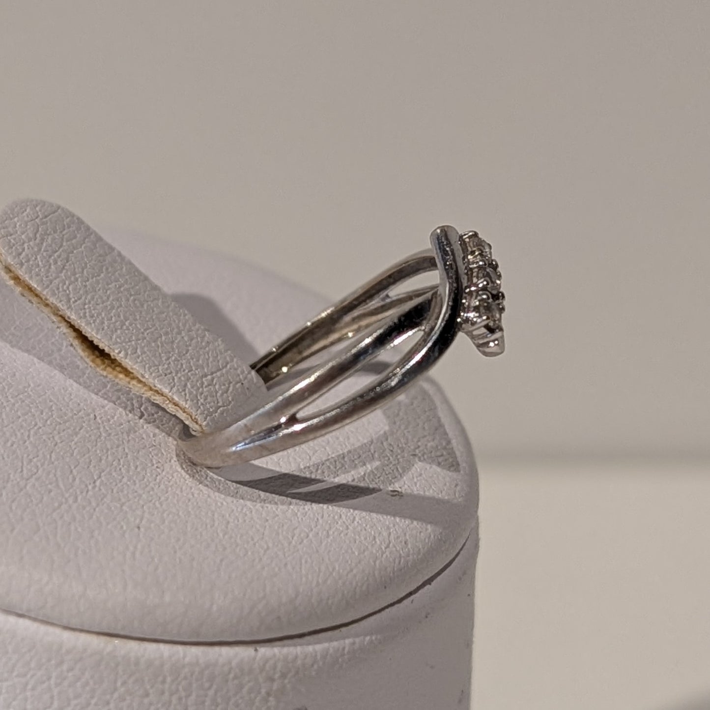 Bagues en Or Blanc 18K avec 3 Diamants de 0.02 cts