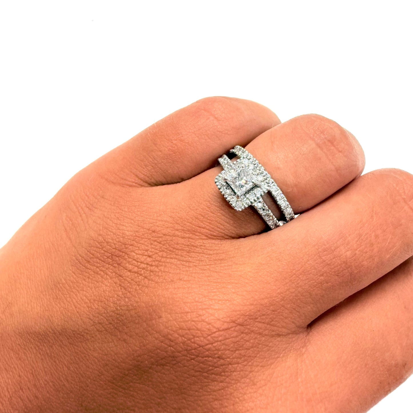 Bague demi-tour solitaire en Or Blanc 18K avec diamants 6.45 Grs - Taille 49