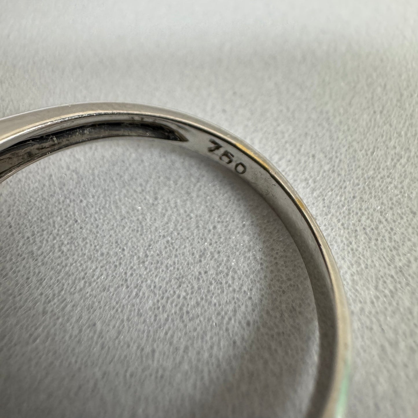 Bagues en or blanc 18K Taille-54