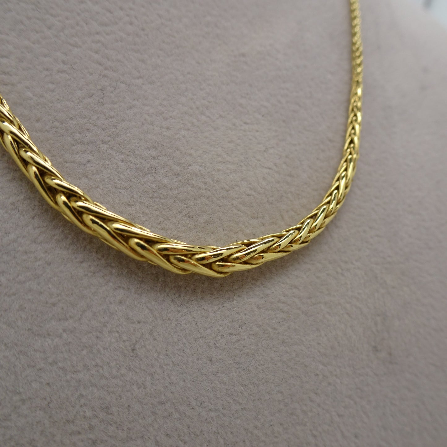 Collier or maille palmier en chute