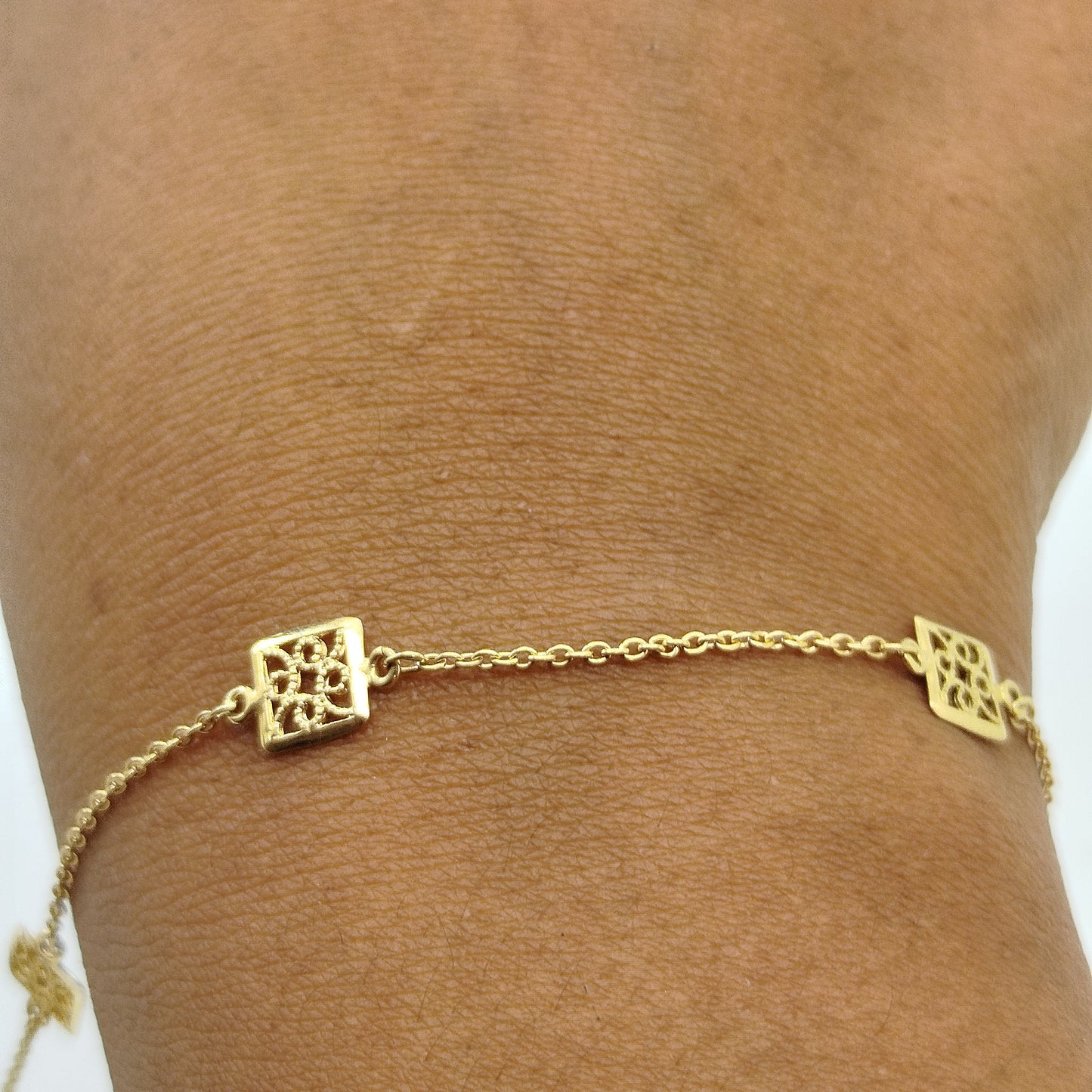 Bracelet maillon en or jaune 18K 1.86 Grs