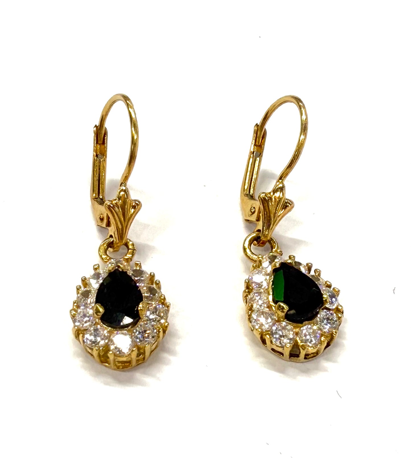 Boucles d'oreilles en or jaune 18k 5.50 Grs