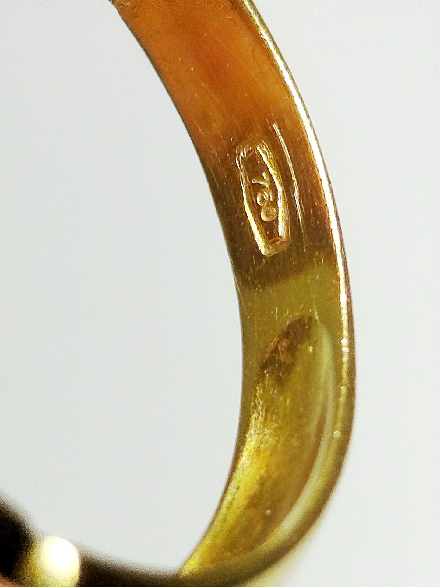 Bague Jonc en or jaune 18K avec oxyde de zirconium - T 57