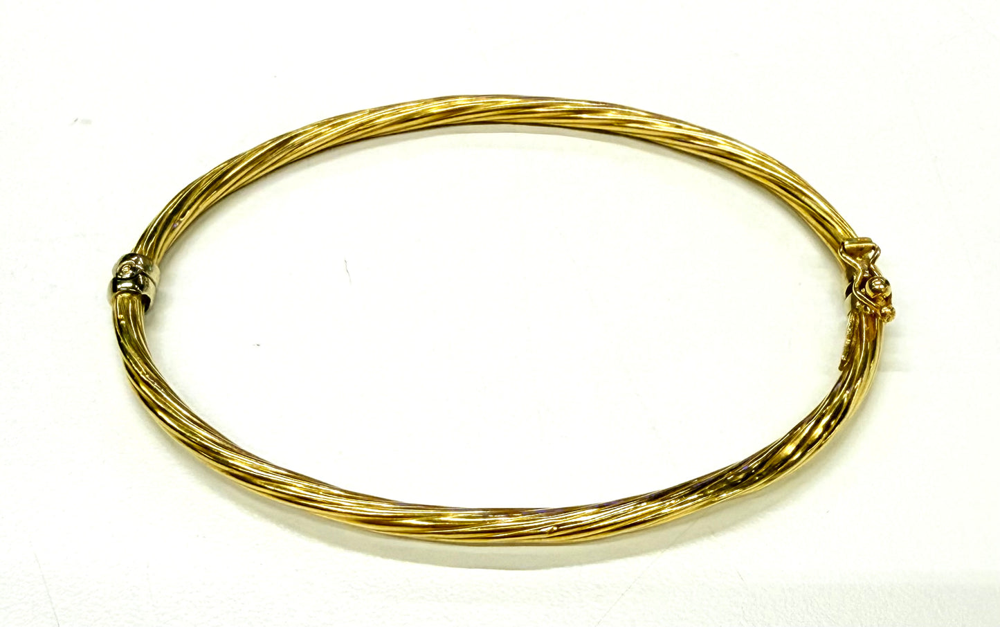 Jonc torsadé en Or Jaune 18K 4.20 Grs