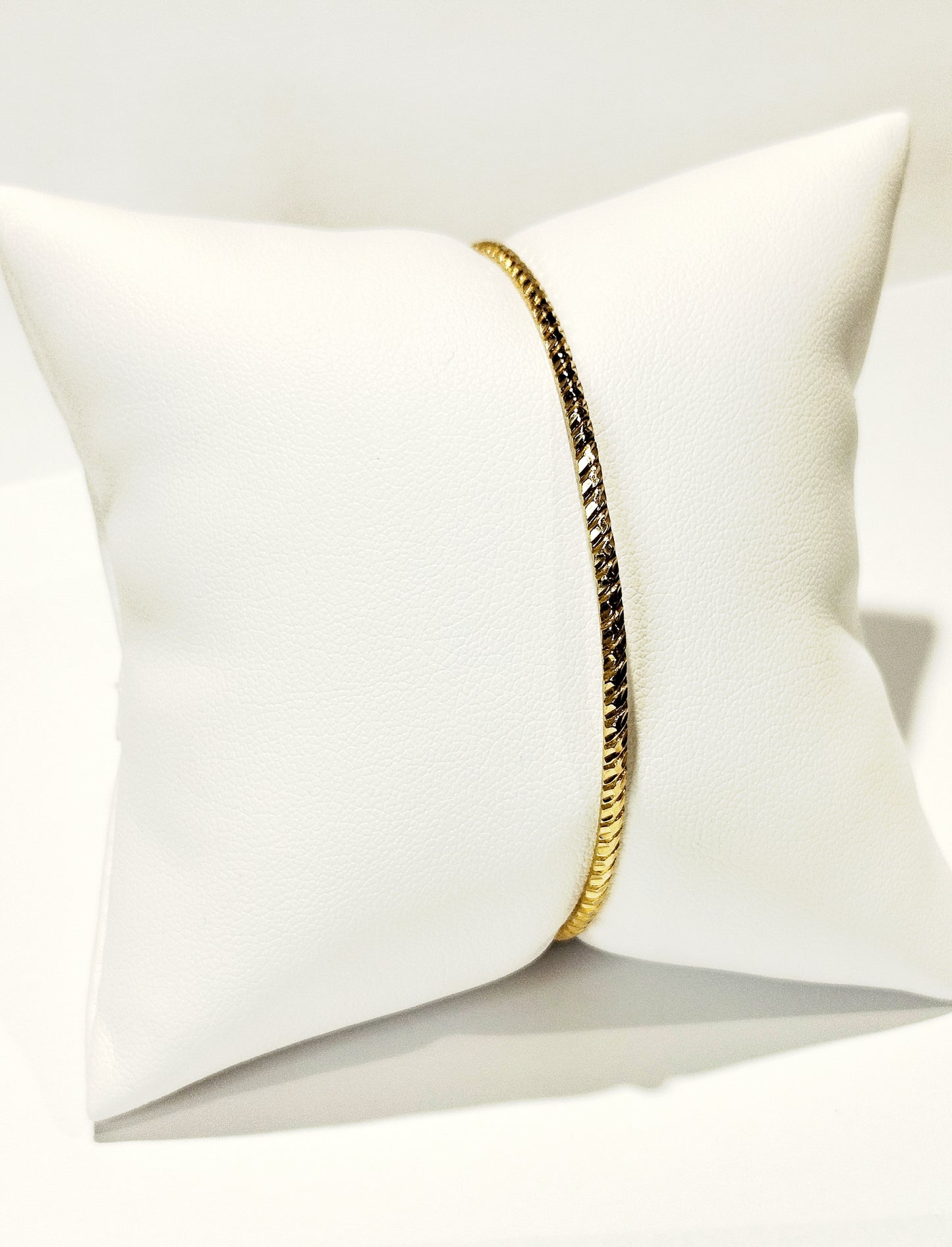 Bracelet Jonc en Or Jaune 18K 7.74 Grs