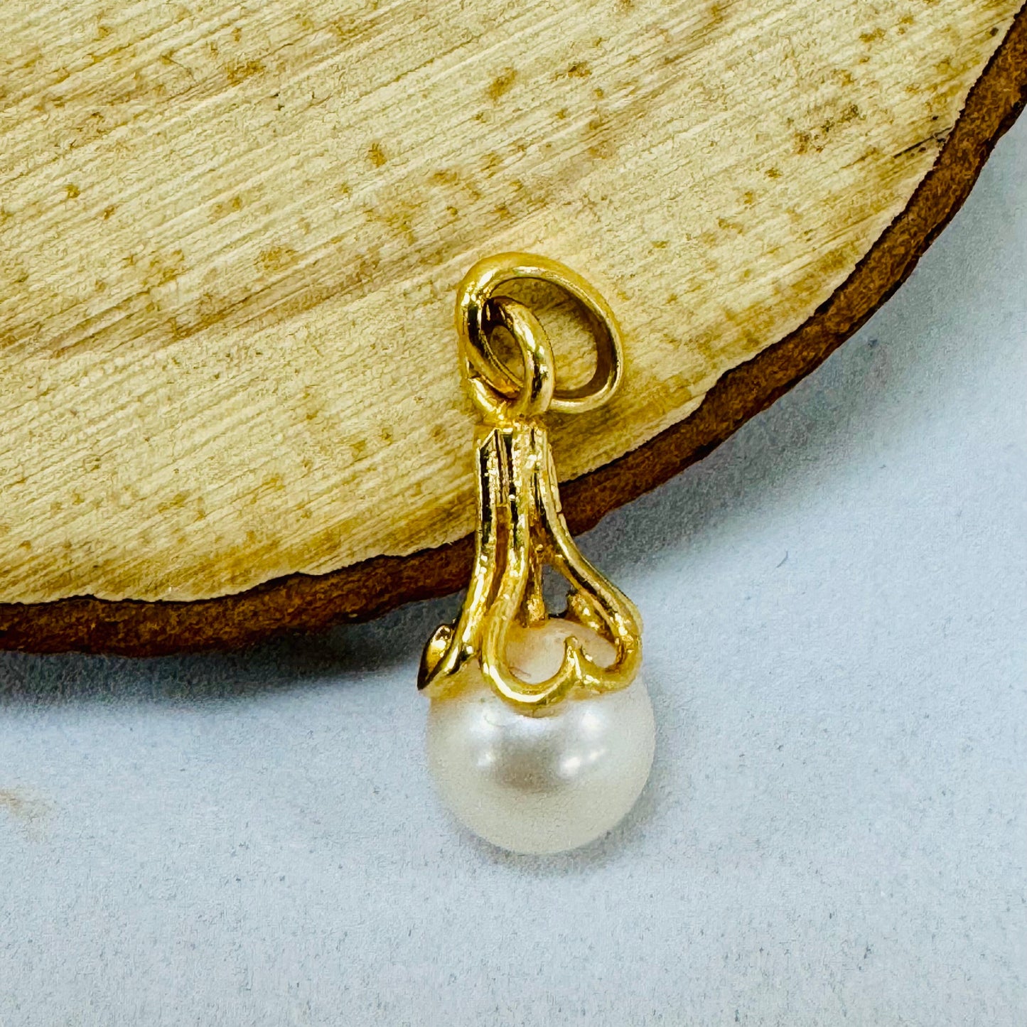 Pendentif en Or Jaune 18 Carats – 0,93 G