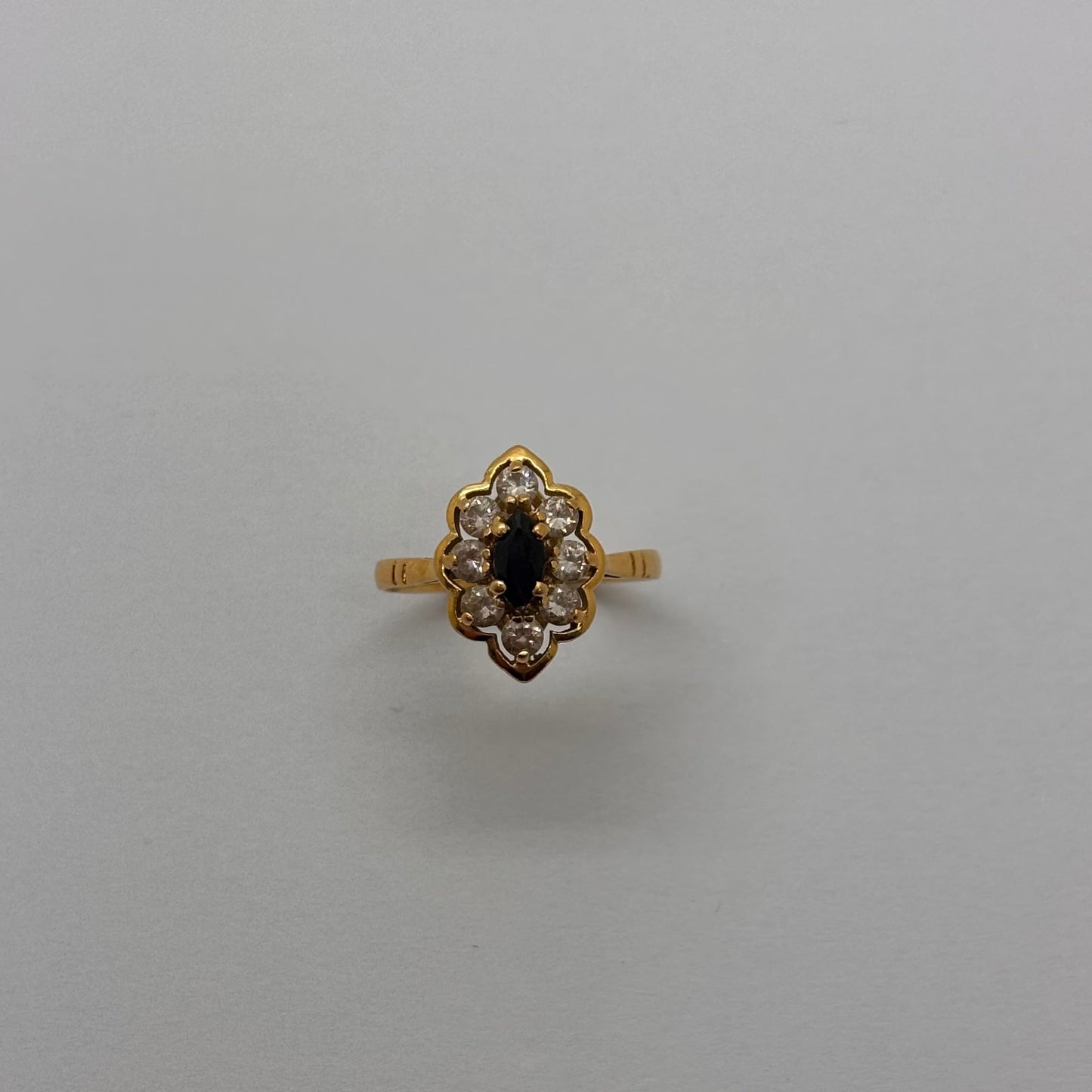 Bague Marguerite Or Jaune 18K Saphir et Zirconium 2.48 Grs - Taille 50