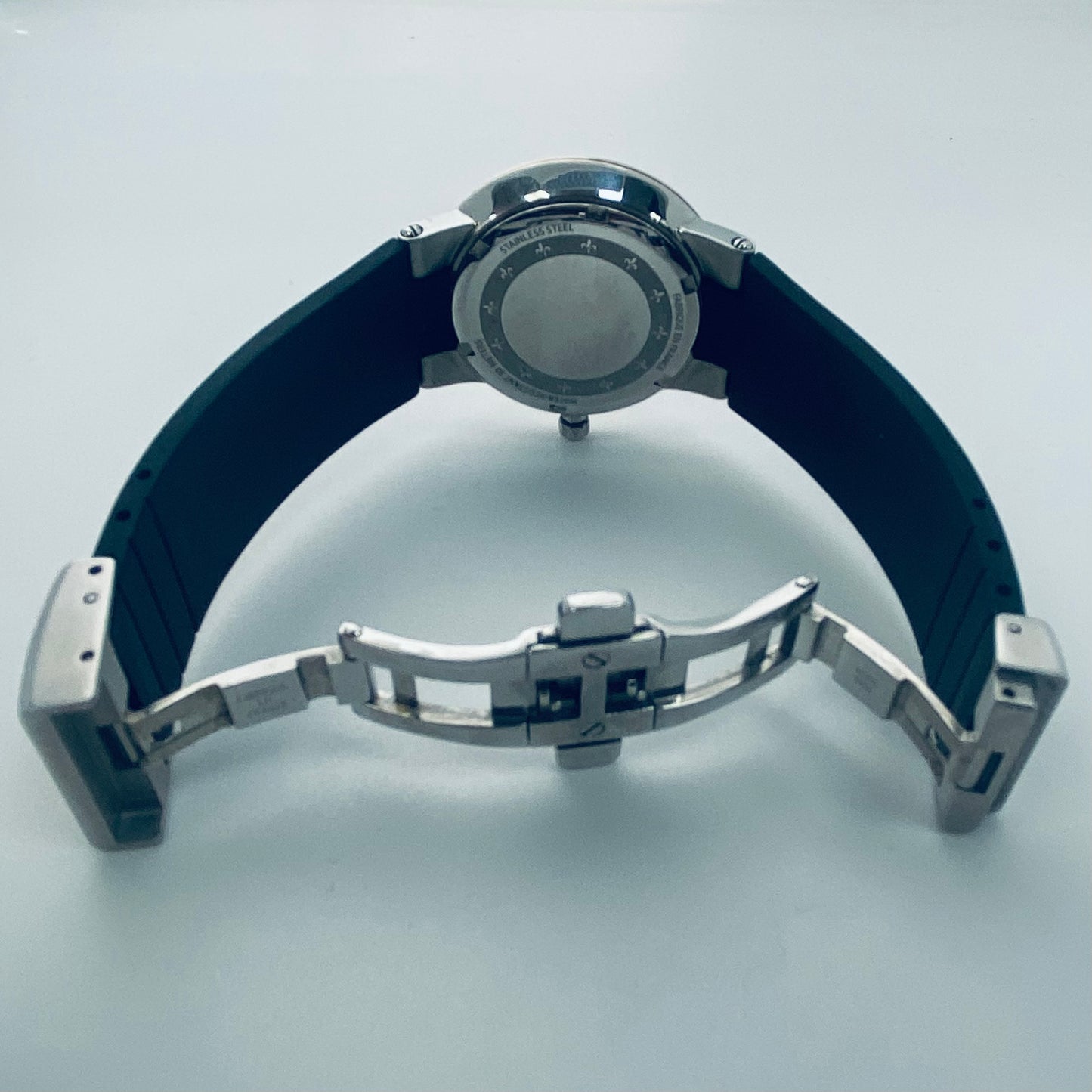 Montre Pequignet 2023, état comme neuf