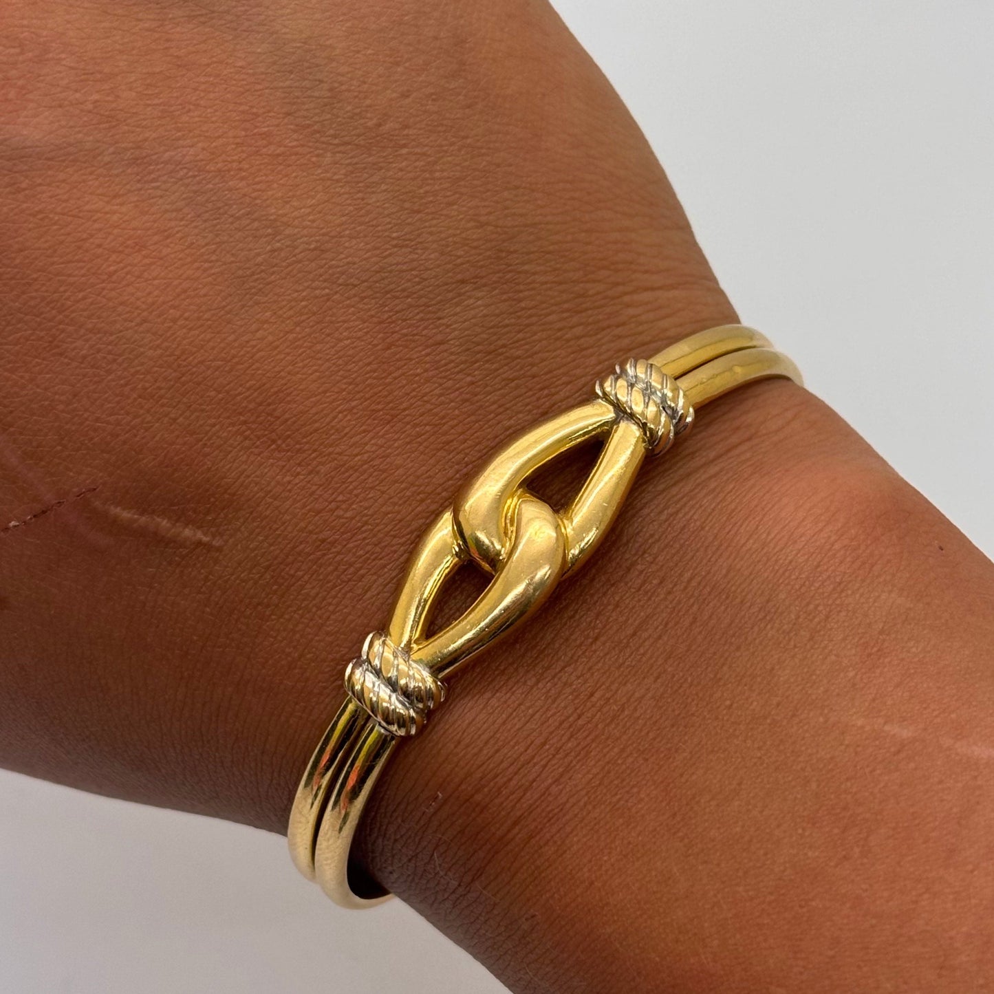 Bracelet jonc en or jaune 18K 12.99 Grs