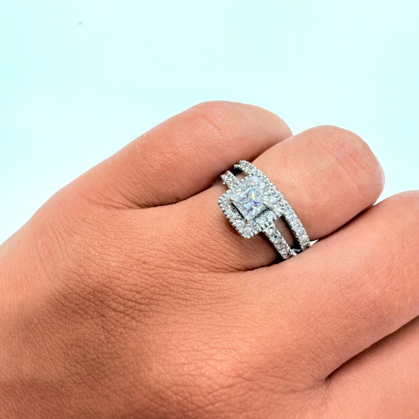 Bague demi-tour solitaire en Or Blanc 18K avec diamants 6.45 Grs - Taille 49