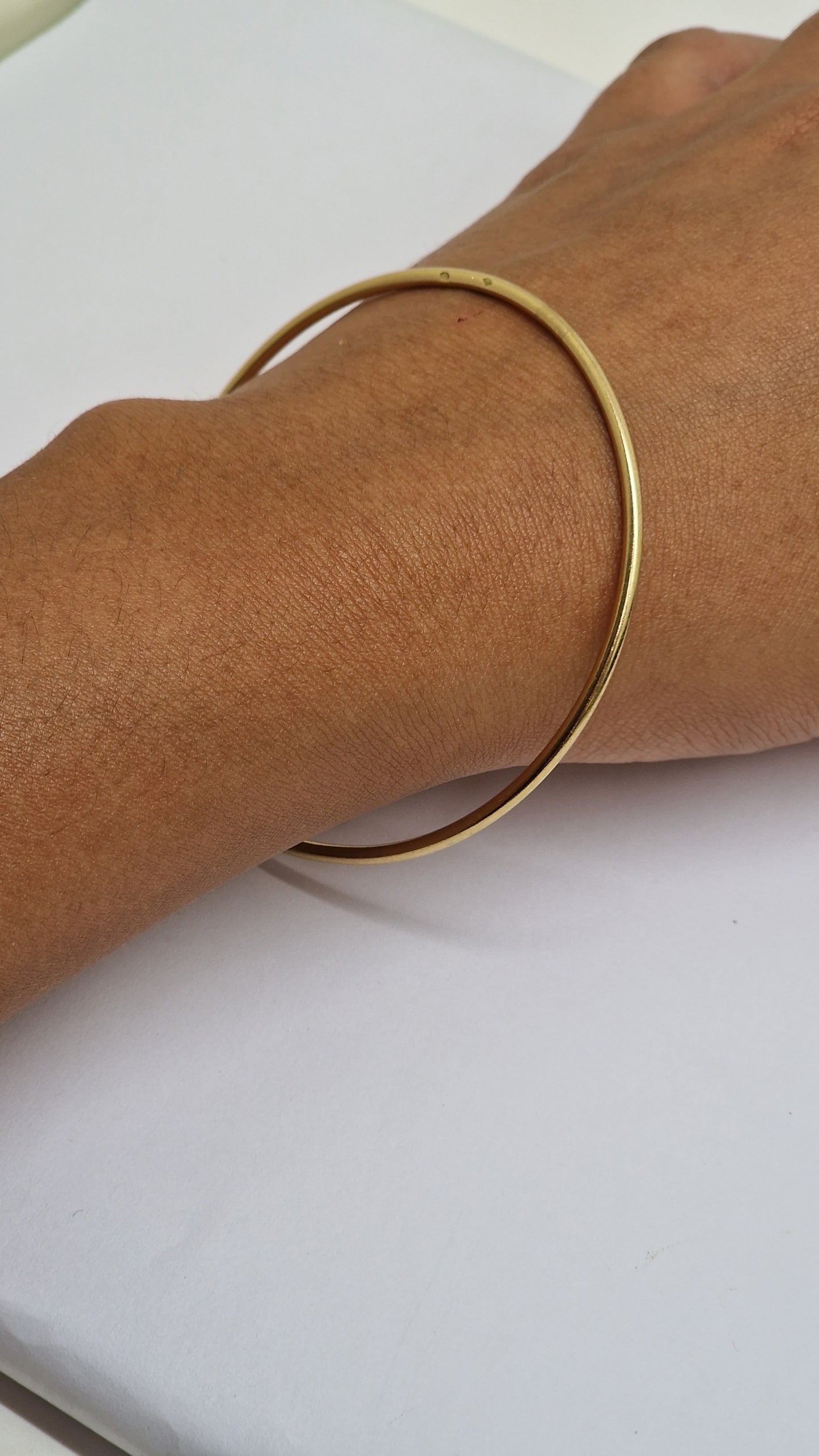 Bracelet Jonc Fermé OR Jaune 18K 10.98 Grs