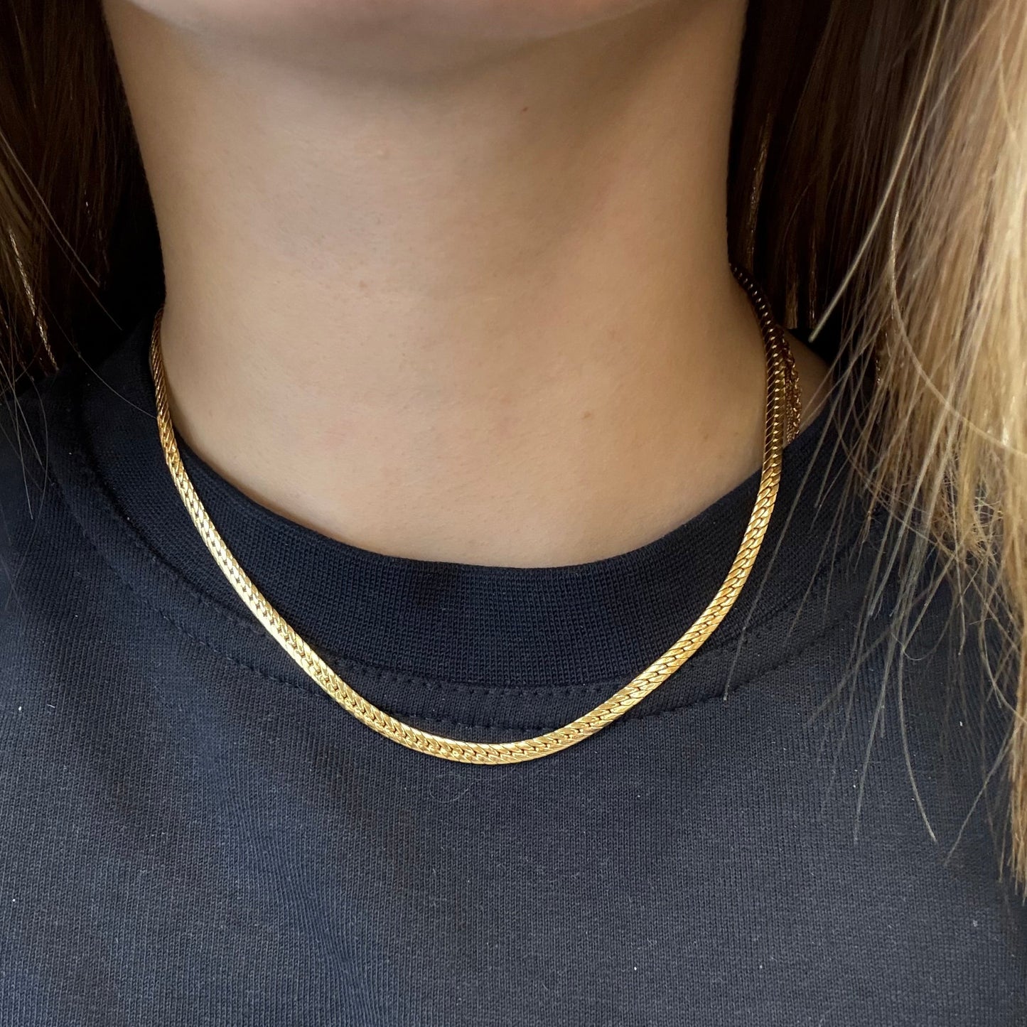Collier Ras du Cou Maille Anglaise en Or Jaune 18K 9.98 Grs
