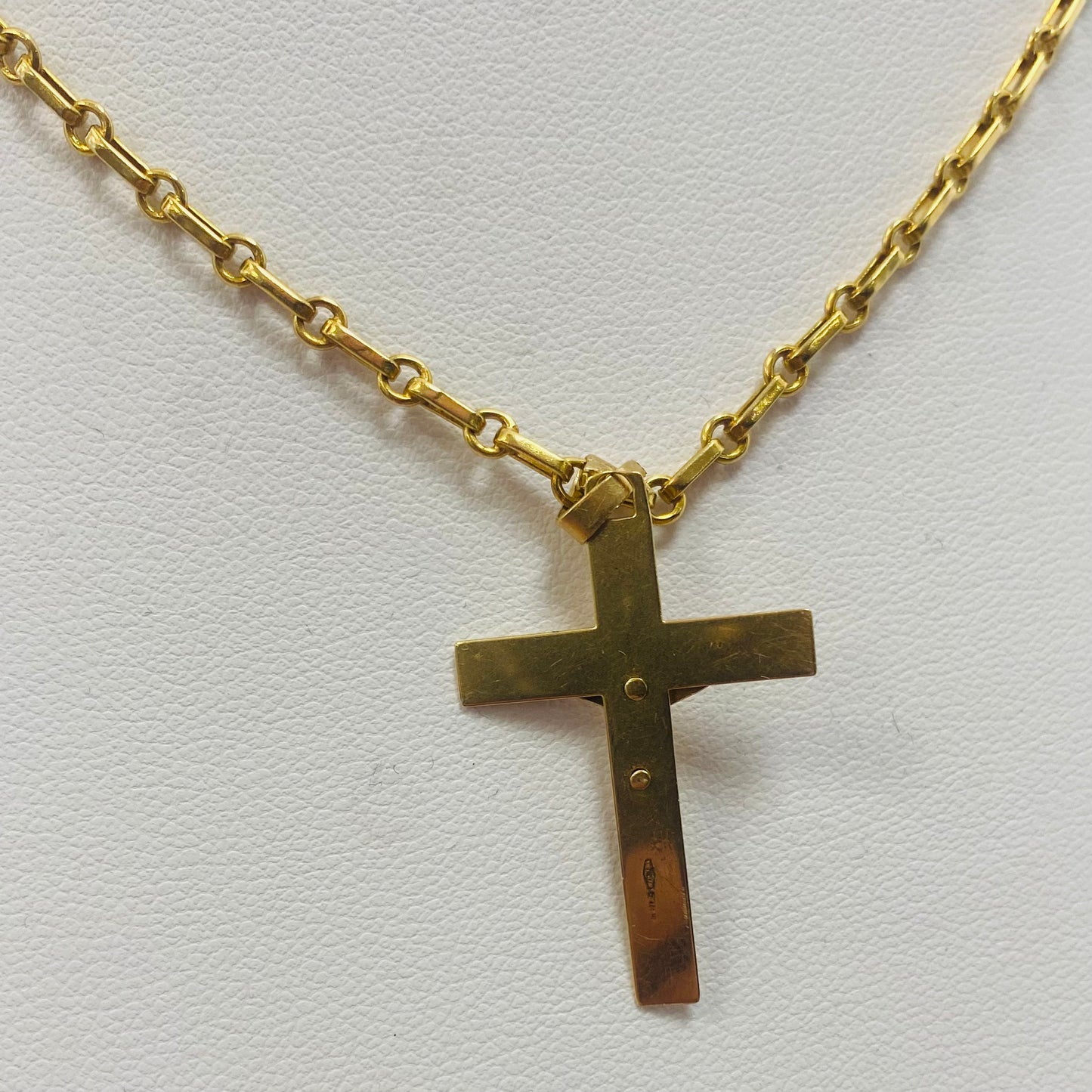 Pendentif Croix en Or Jaune