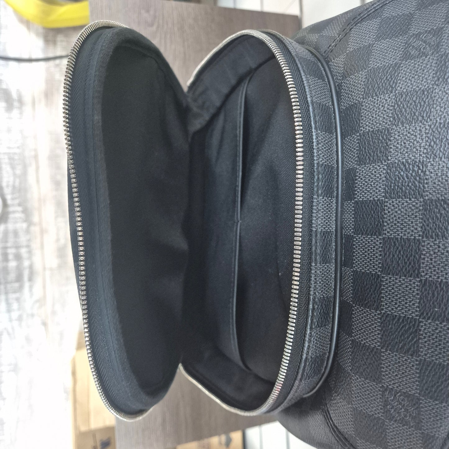 Sac à dos Louis Vuitton Michael Damier Graphite Canvas