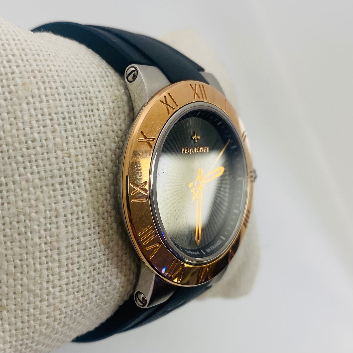 Montre Pequignet 2023, état comme neuf