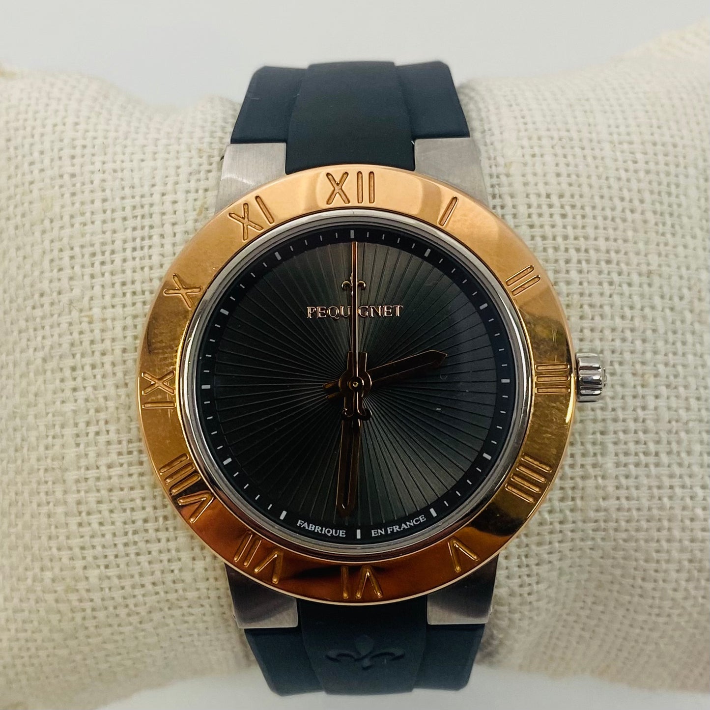 Montre Pequignet 2023, état comme neuf