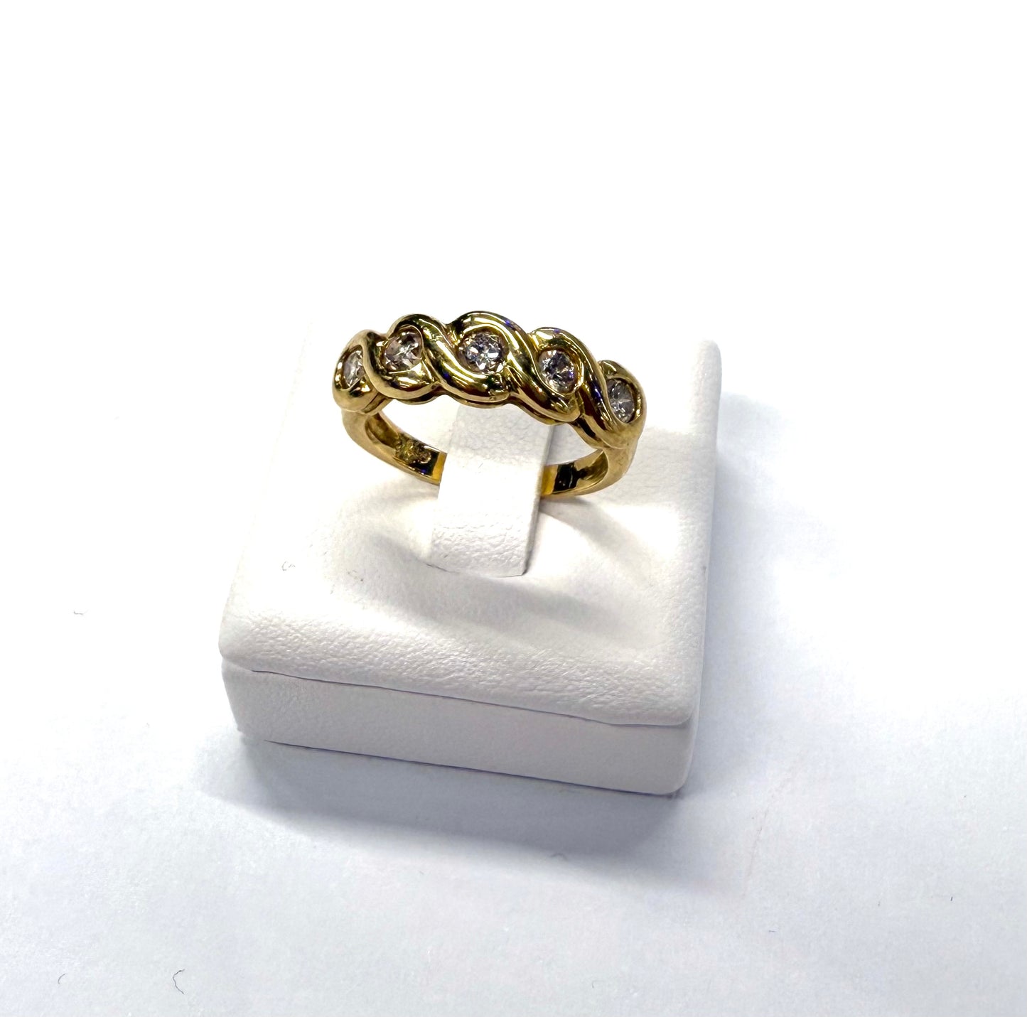 Bague demi-tour en Or jaune 18K et diamants