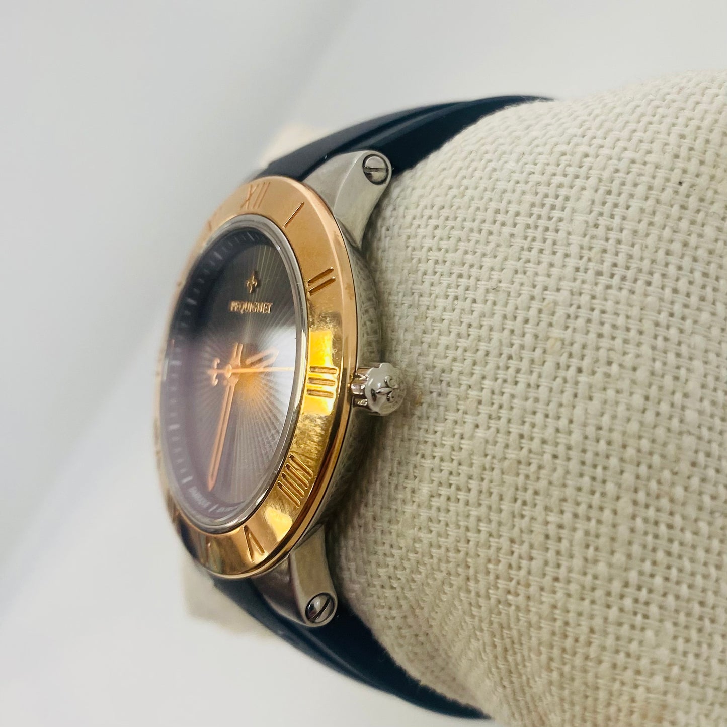 Montre Pequignet 2023, état comme neuf