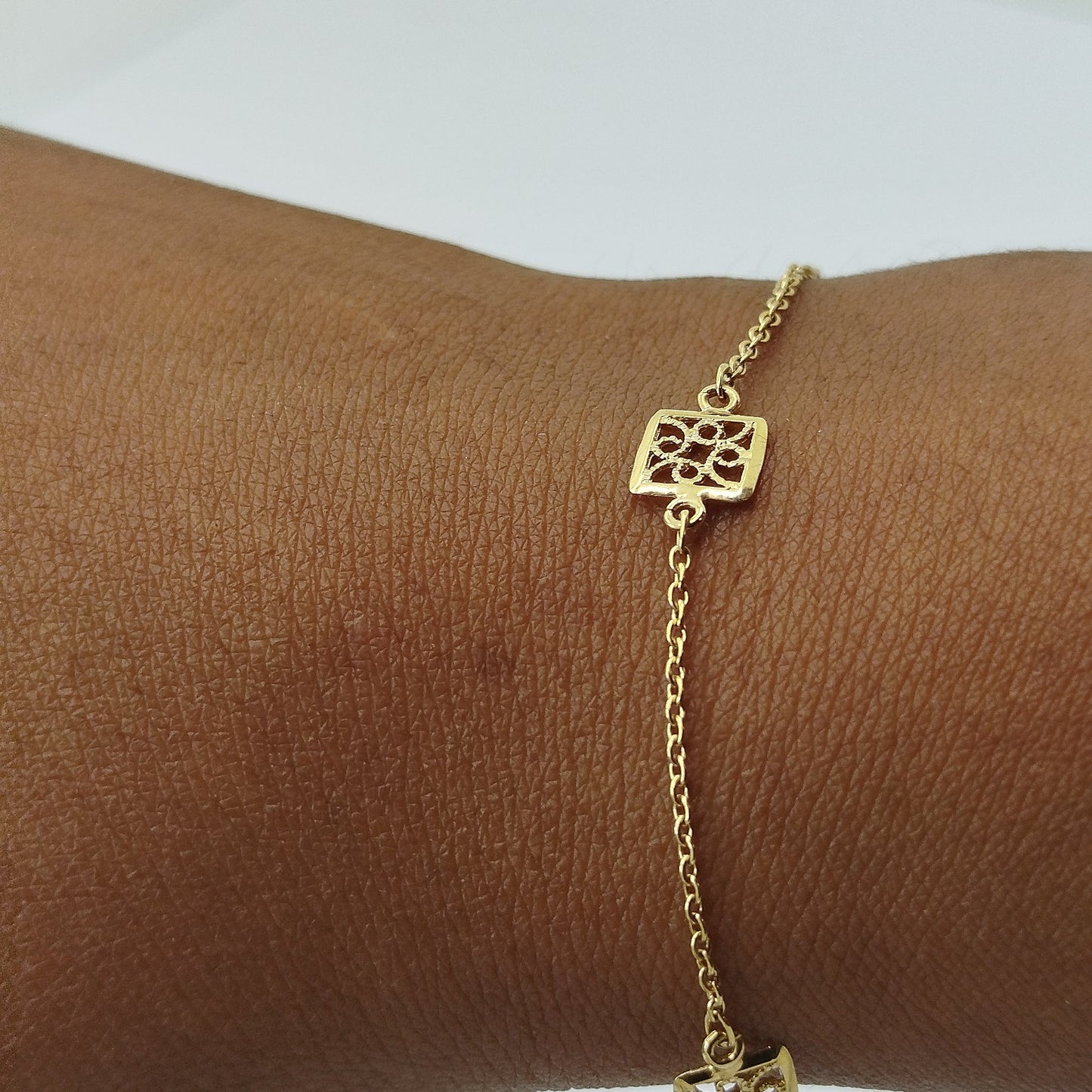 Bracelet maillon en or jaune 18K 1.86 Grs