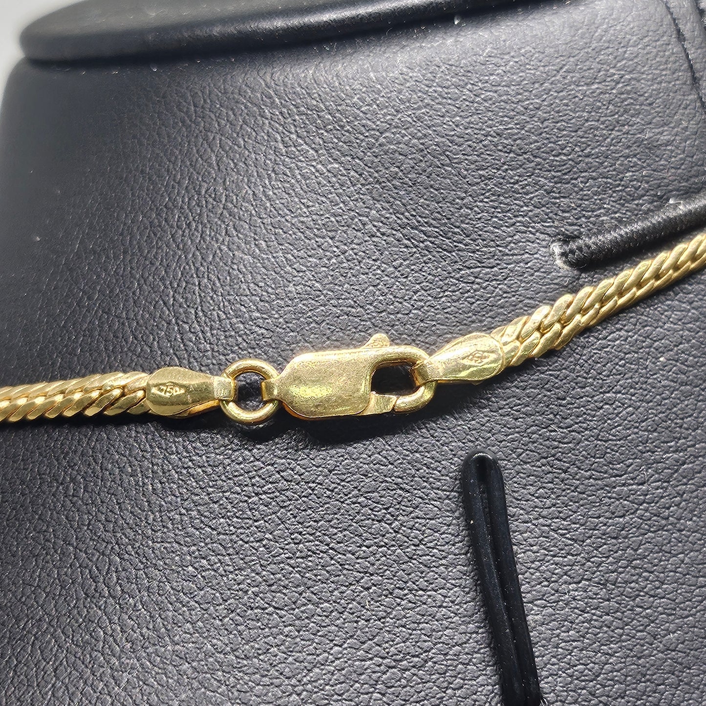 Collier en Or Jaune18 Carats Longueur - 44 cm