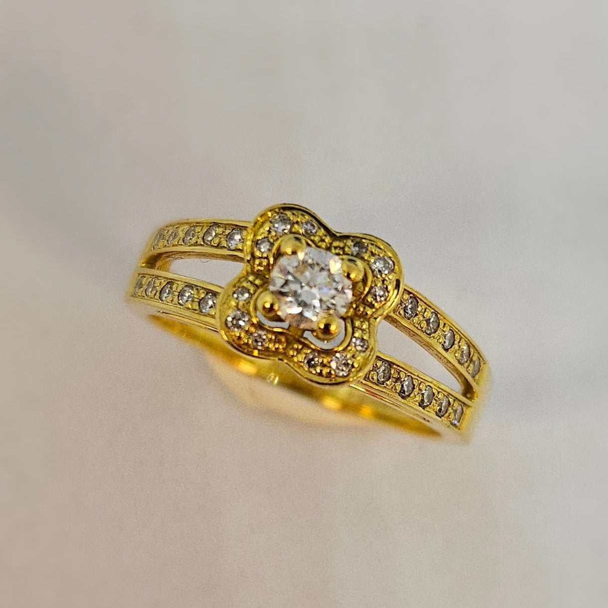 Bague Mauboussin Chance of Love n°2 en Or jaune et diamants