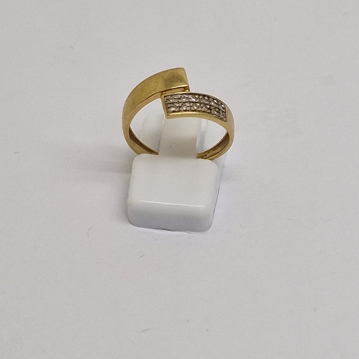 Bague en Or 18K avec Diamants 2.45 Grs - Taille 54