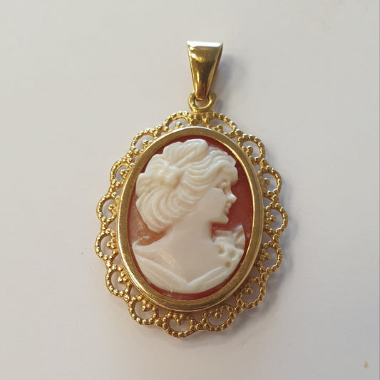 Pendentif camée en or Jaune 18K - 3.28 Grs
