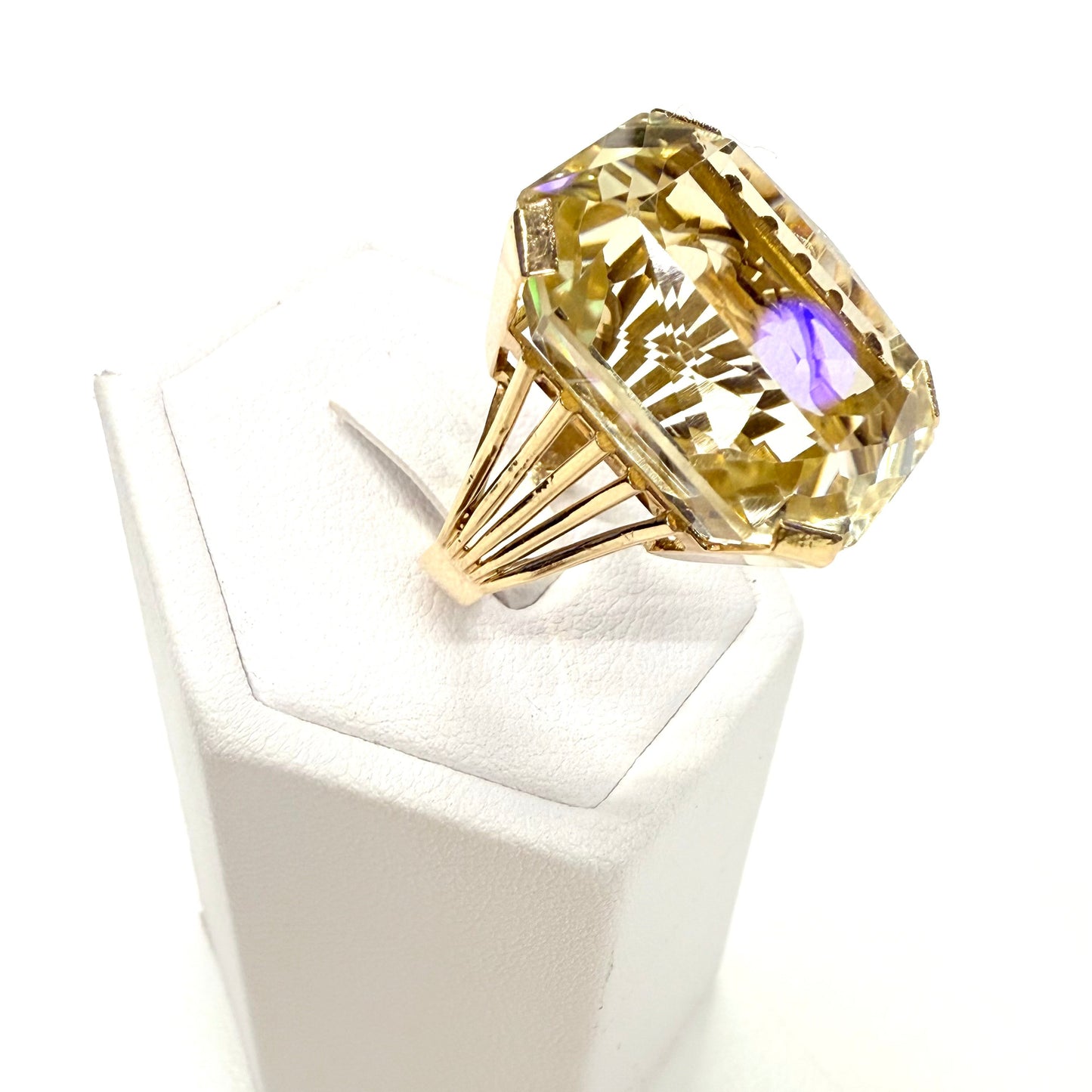 Bague en Or Jaune 18K avec Citrine – T 53
