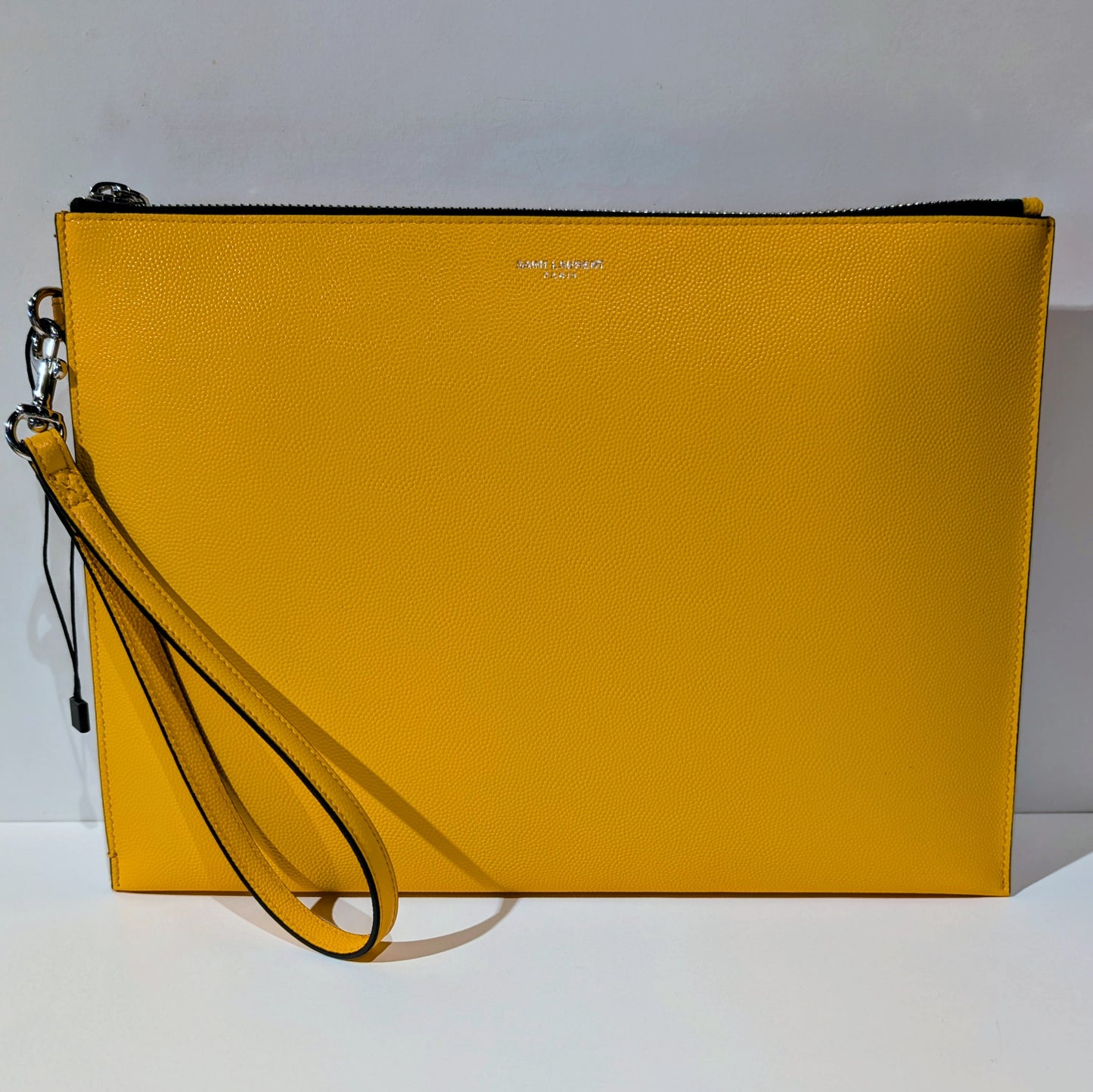 Etui pour tablette en cuir Saint Laurent jaune