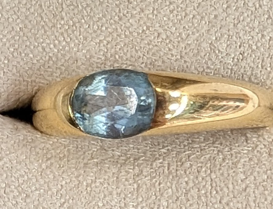 Bague en Or Jaune 18K avec Aigue Marine 2.37 Grs - Taille  52.5