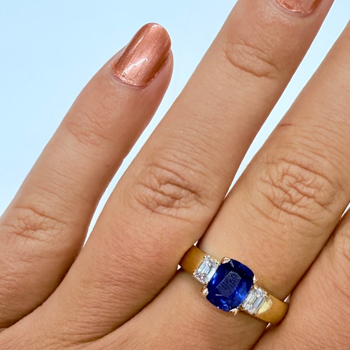 Bague en Or Jaune 18k avec Saphir et Diamants - T 56