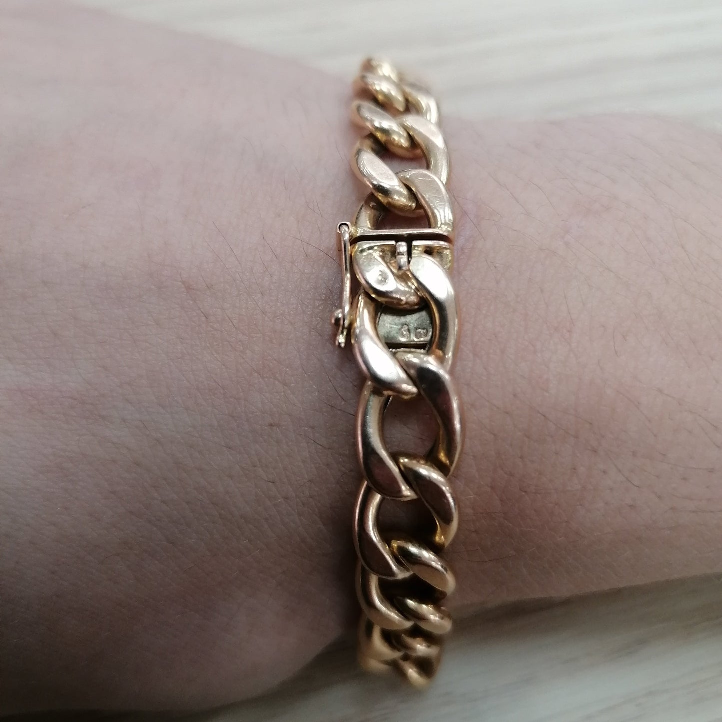 Bracelet en or jaune 18K 21.36 Grs