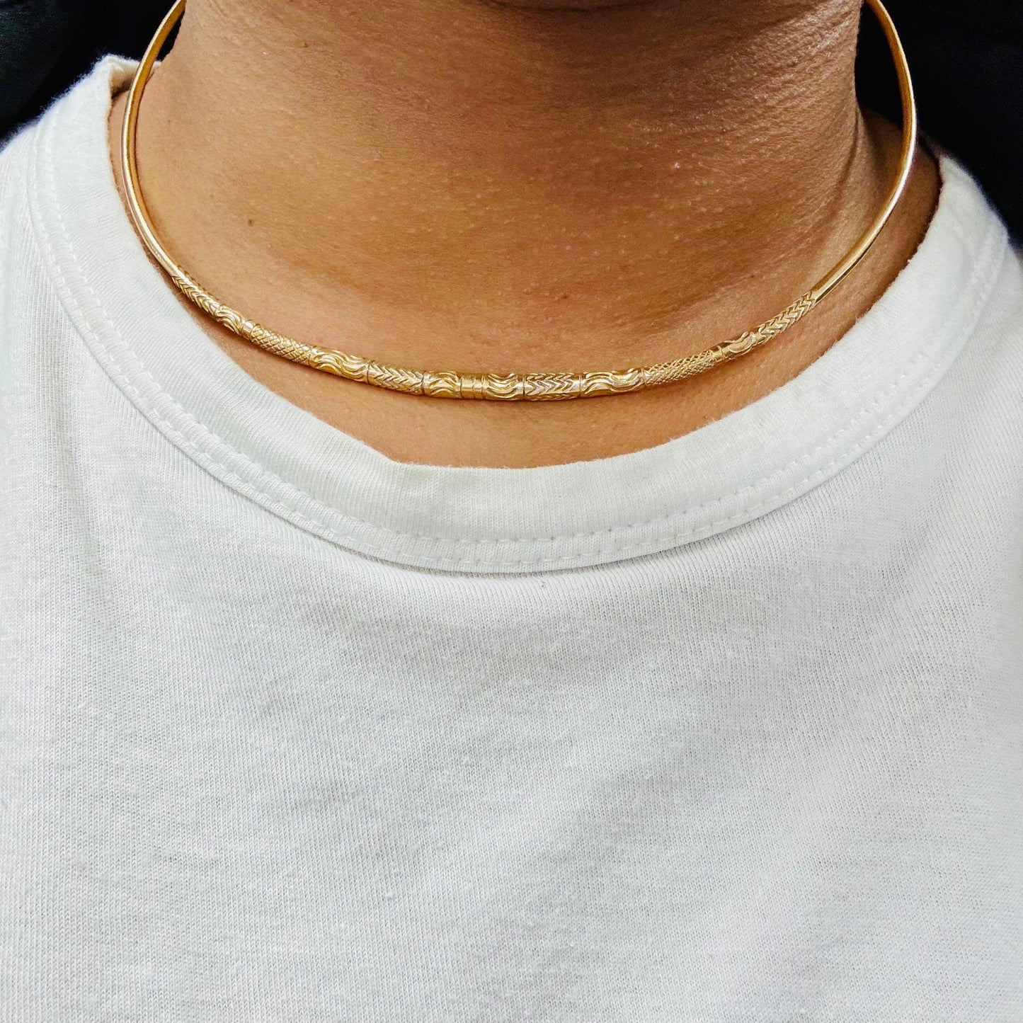 Collier Ras du Cou Or Jaune 18K 22.75 Grs