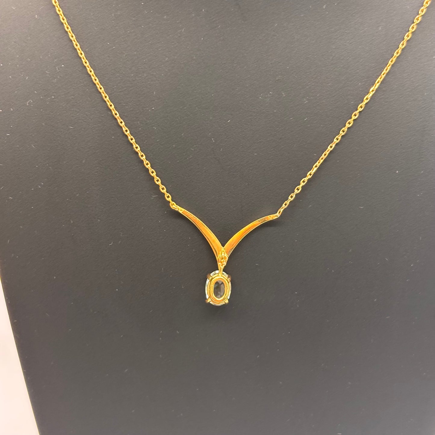 Collier ras du cou en or jaune 18K 2.83 Grs