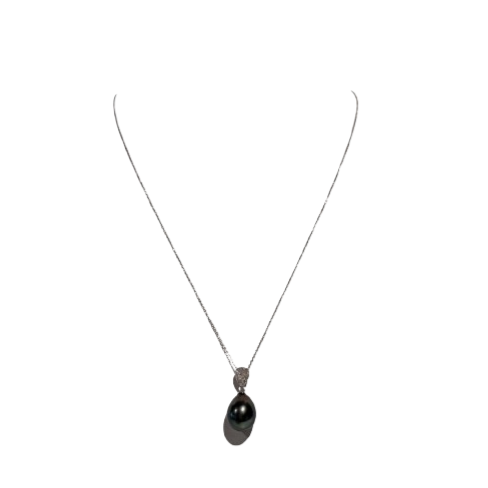 Collier en Or Blanc avec Diamants et Perle