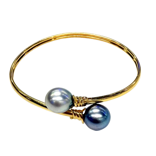 Bracelet jonc en or jaune 18K et perles de Tahiti - 9.20 Grs